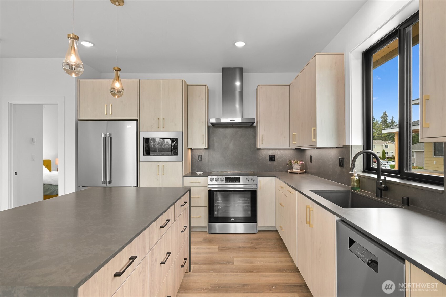 222 Skipping Stone Loop , Lynden, WA 98264