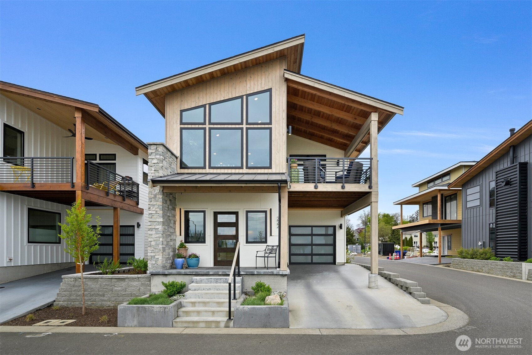222 Skipping Stone Loop , Lynden, WA 98264