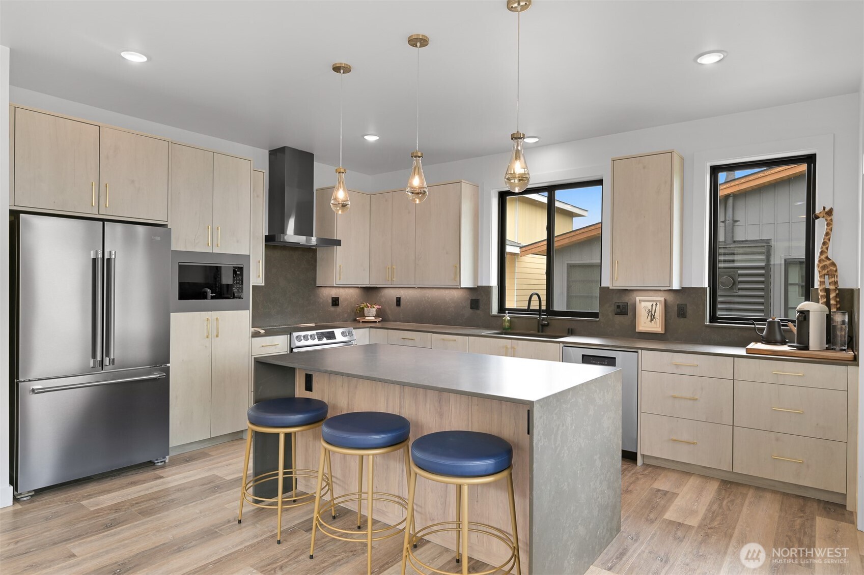 222 Skipping Stone Loop , Lynden, WA 98264