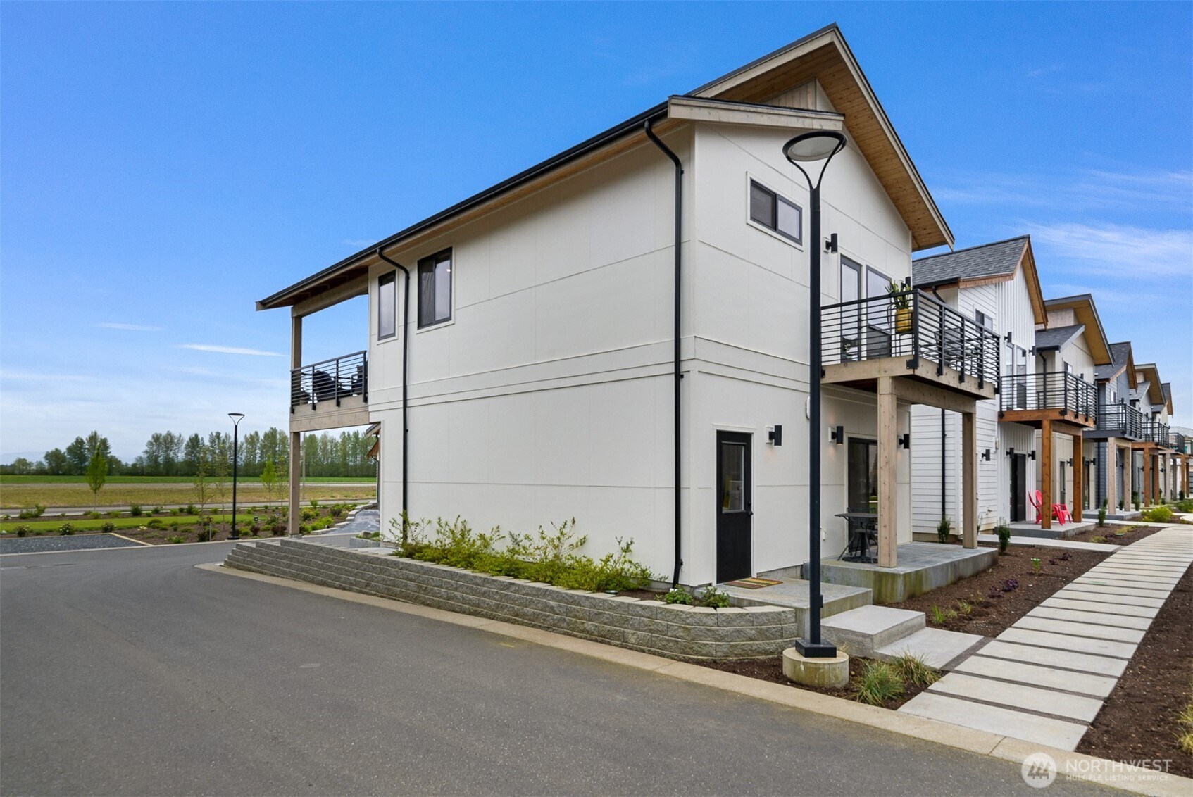 222 Skipping Stone Loop , Lynden, WA 98264