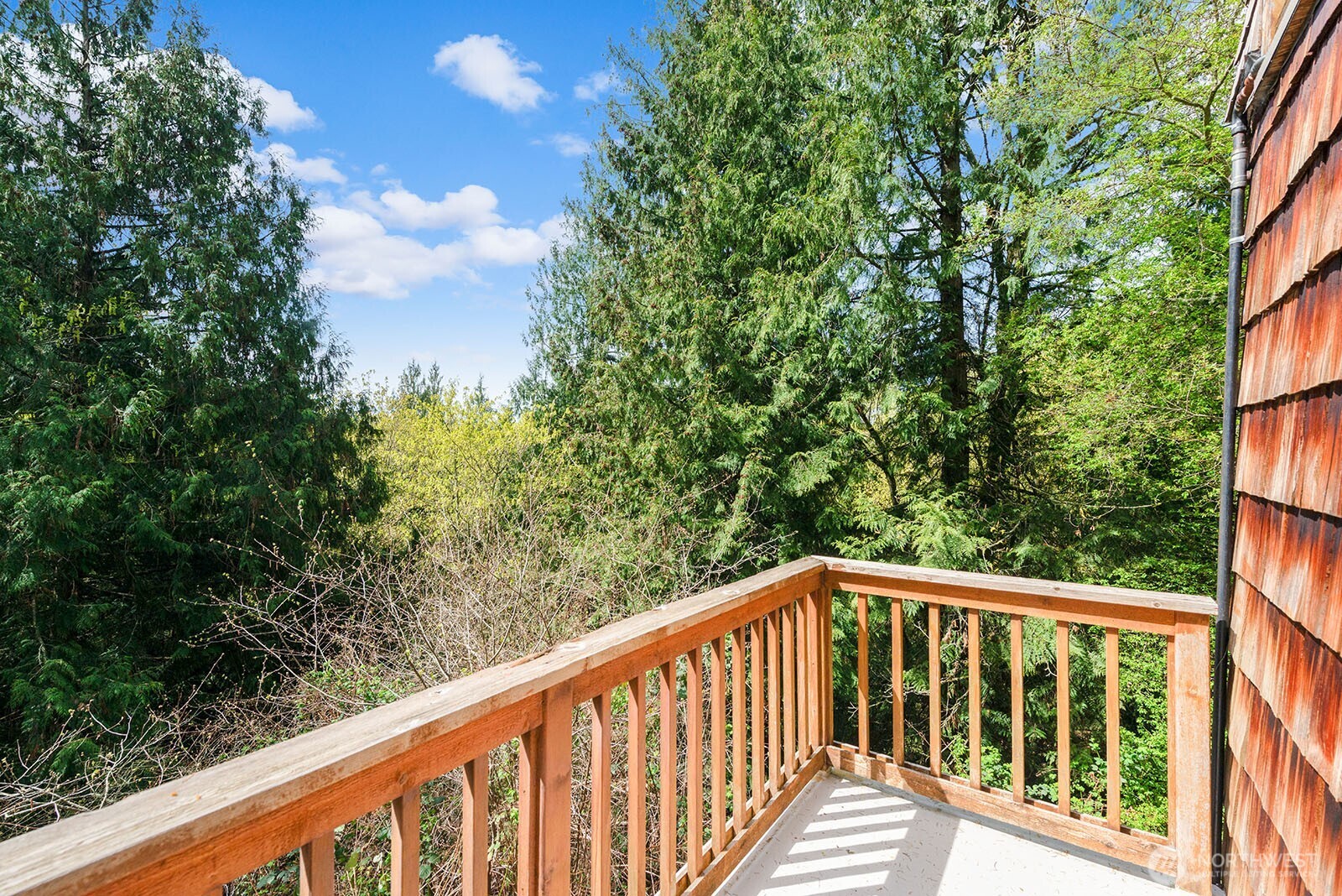 13133 66th Place NE, Kirkland, WA 98034-1669