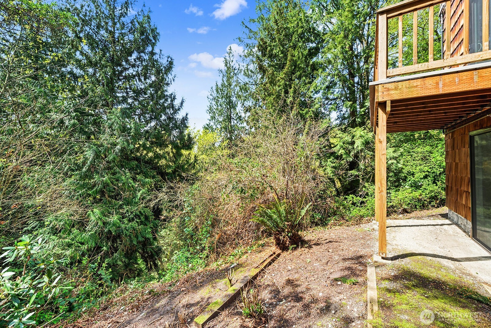 13133 66th Place NE, Kirkland, WA 98034-1669