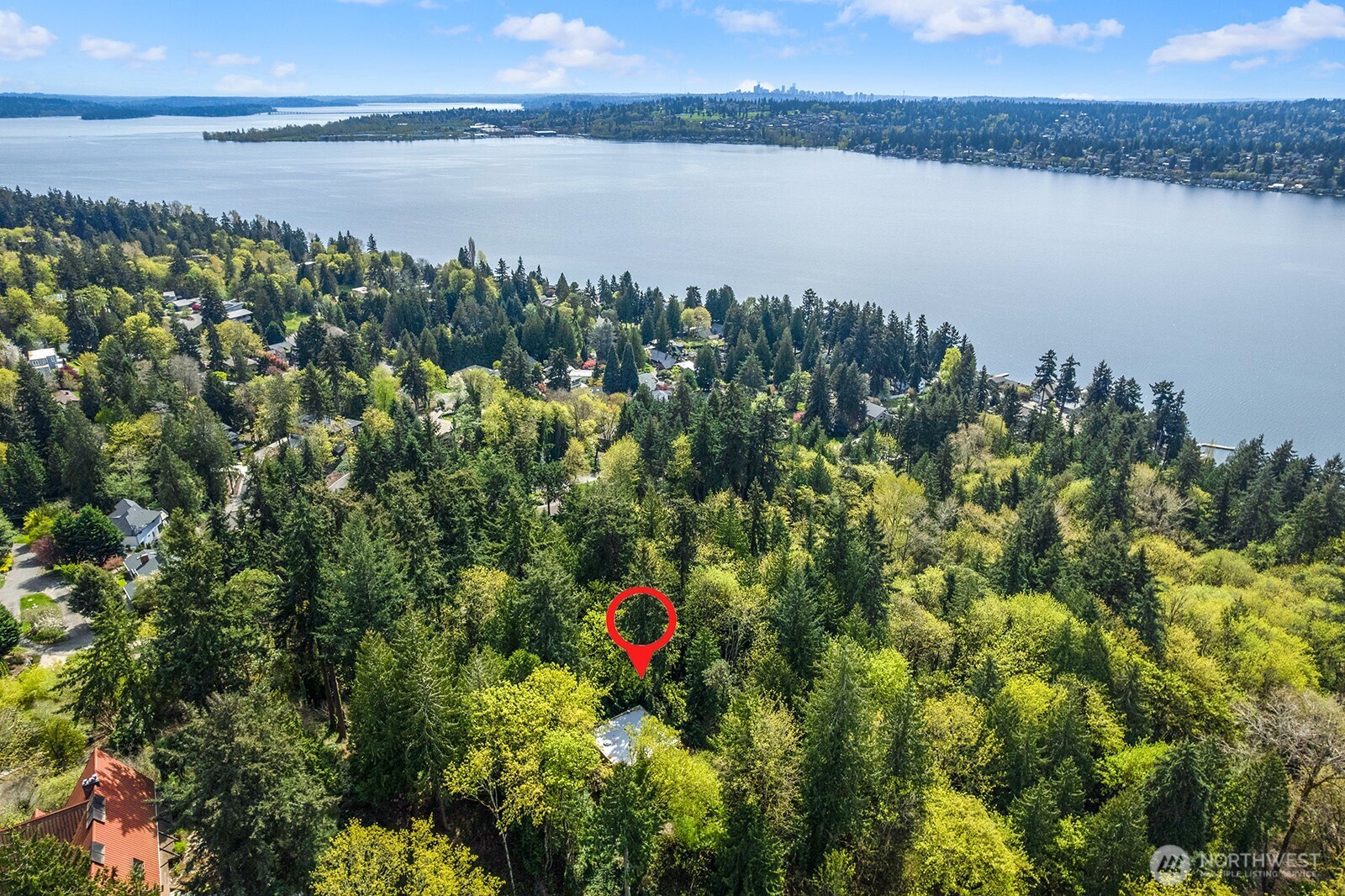 13133 66th Place NE, Kirkland, WA 98034-1669