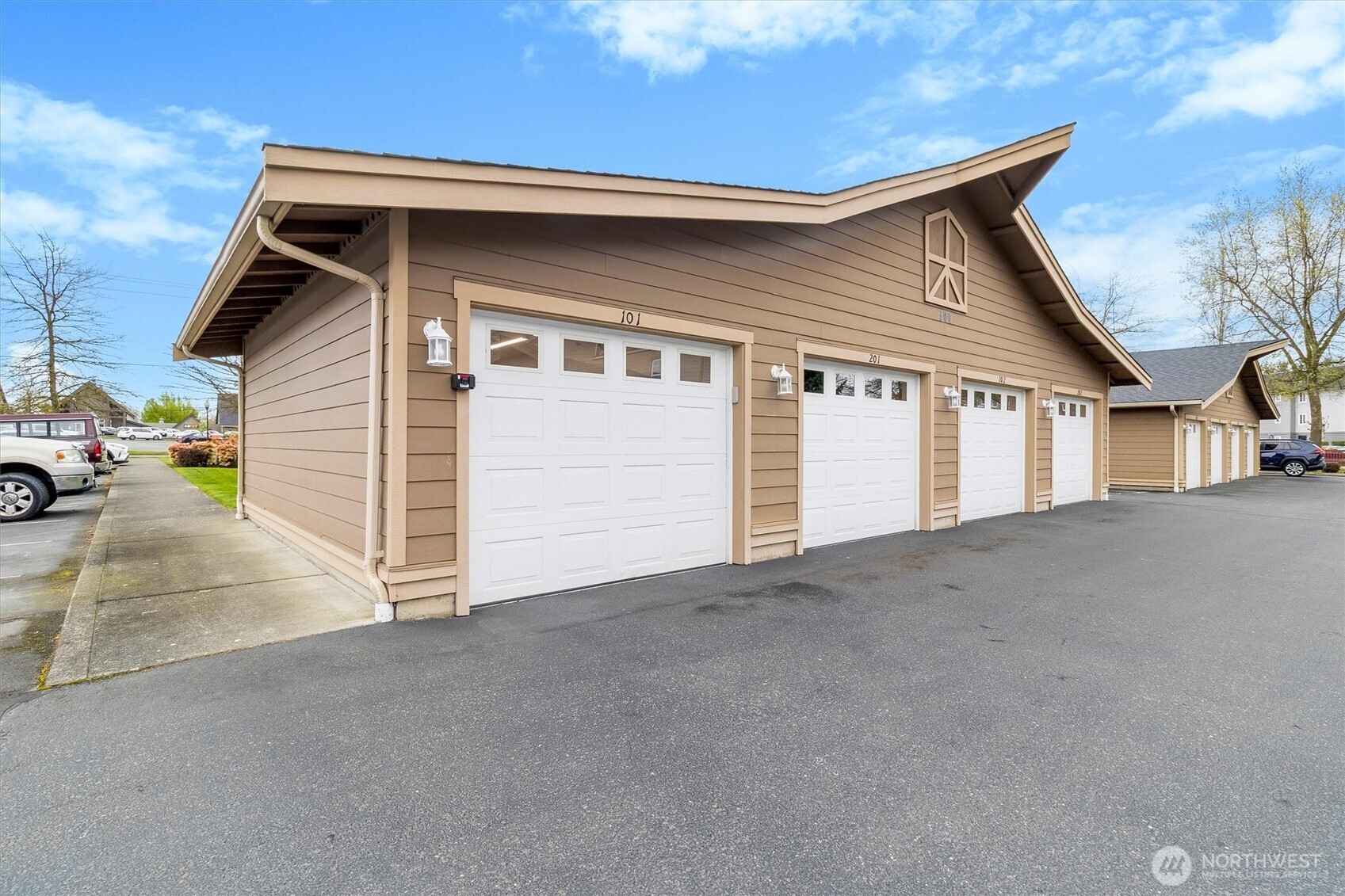 300 Homestead Boulevard #101, Lynden, WA 98264