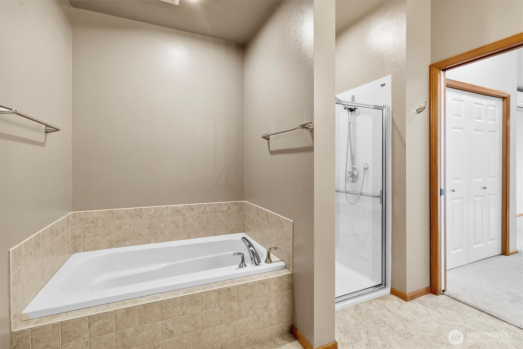 300 Homestead Boulevard #101, Lynden, WA 98264