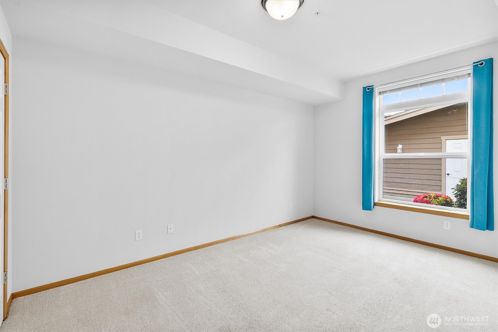 300 Homestead Boulevard #101, Lynden, WA 98264