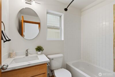 9010 18th Ave SW #C, Seattle, WA 98106 - Photo 19