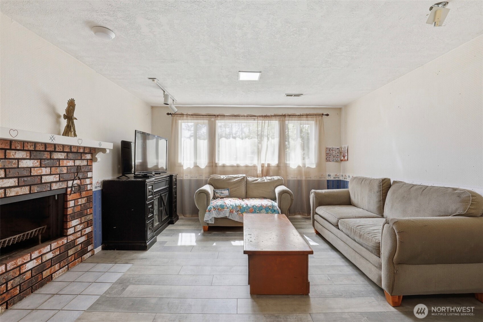 318 W Spruce Court , Spokane, WA 99218