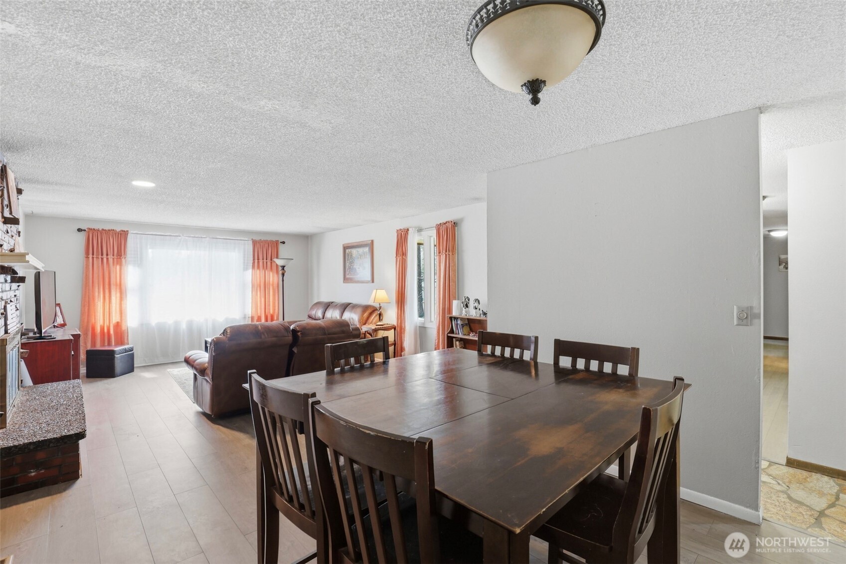 318 W Spruce Court , Spokane, WA 99218