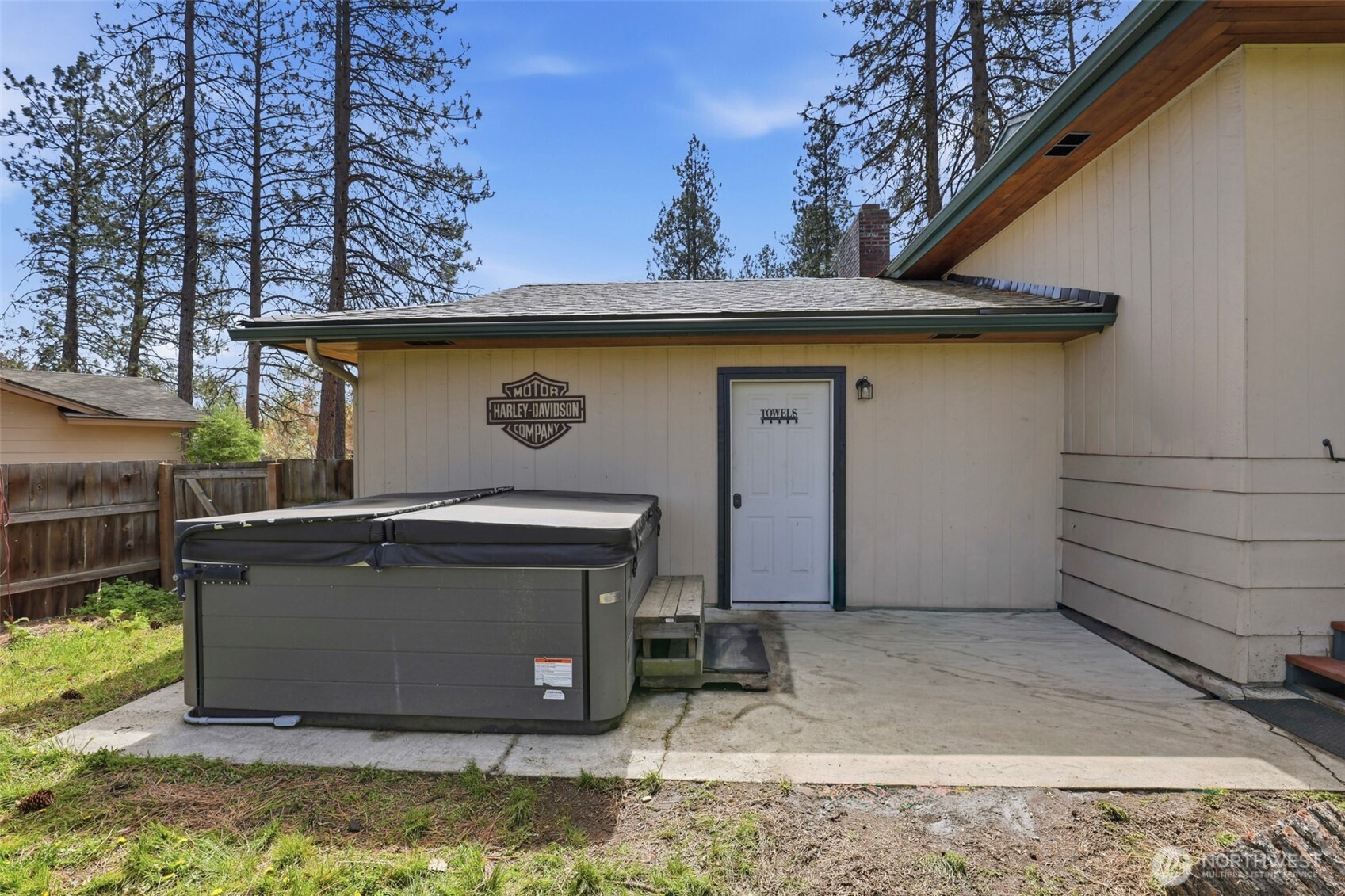 318 W Spruce Court , Spokane, WA 99218