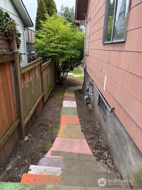 4325 S J Street , Tacoma, WA 98418