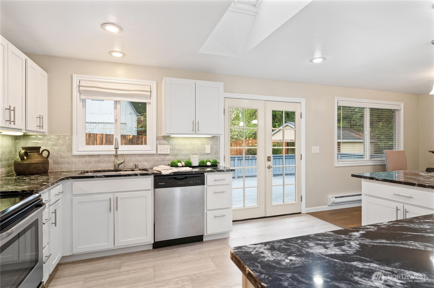 408 119th Avenue E, Edgewood, WA 98372-1231