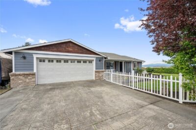 317 Teresa Street , Camano Island, WA 98282
