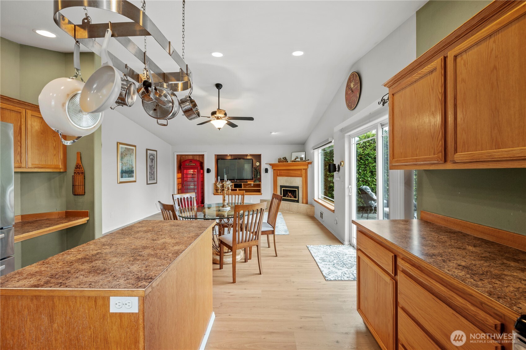 317 Teresa Street , Camano Island, WA 98282