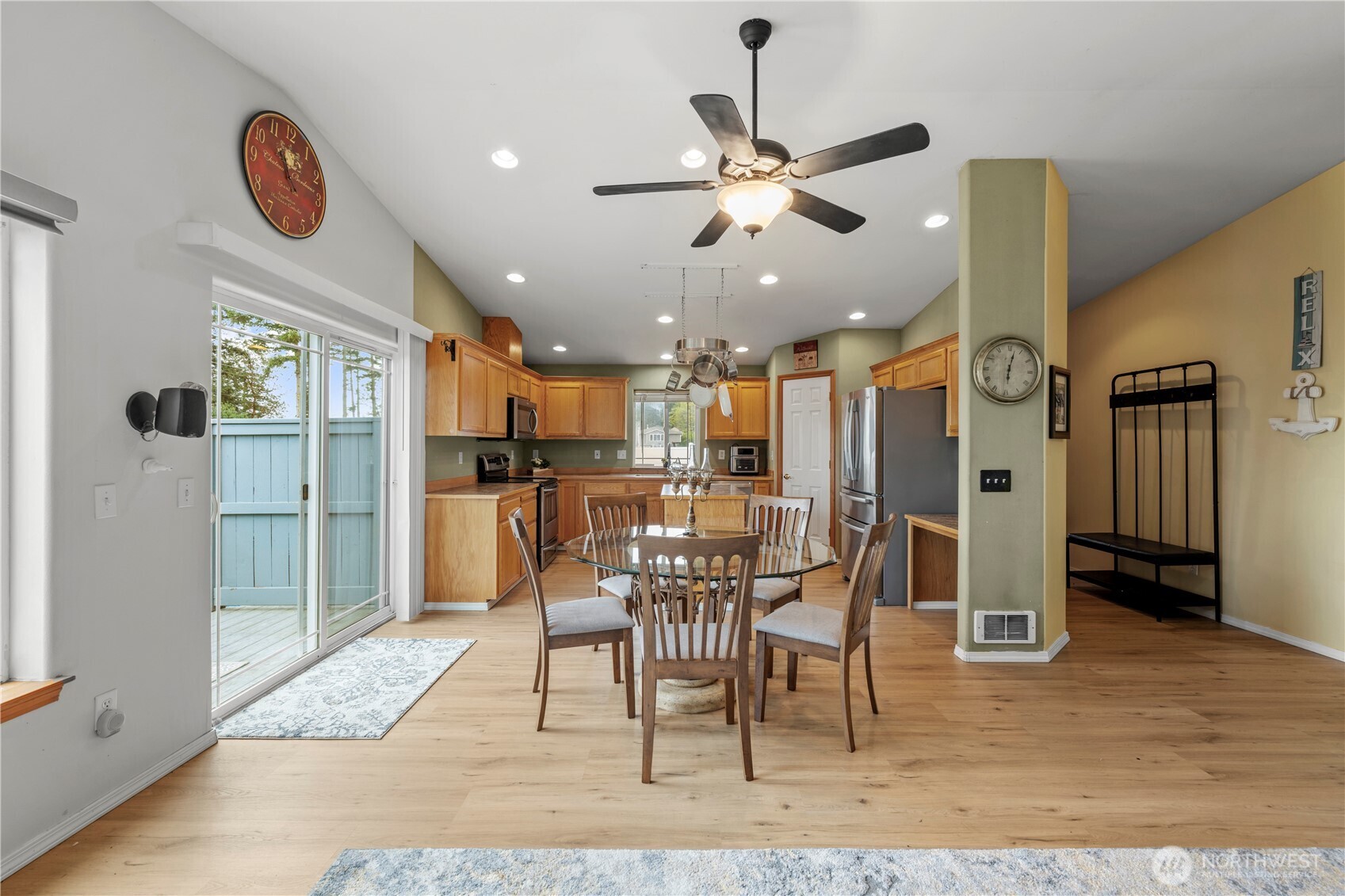 317 Teresa Street , Camano Island, WA 98282