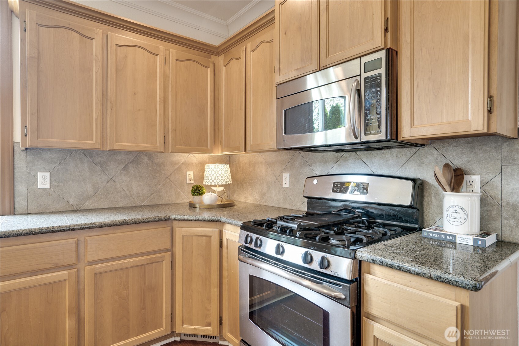 19321 205th Street E, Orting, WA 98360