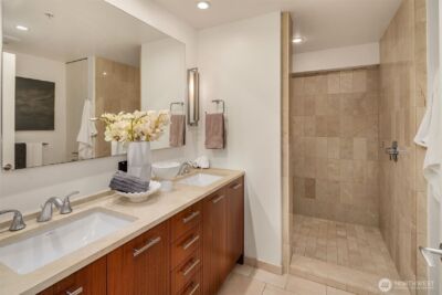 10700 NE 4th Street #3106, Bellevue, WA 98004 - Photo 25