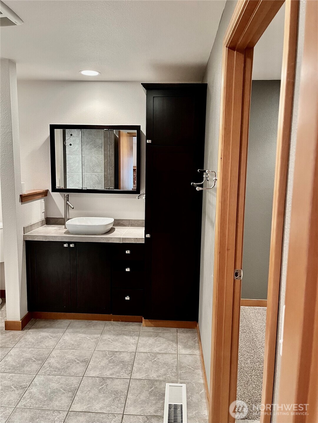 307 X Street , Tumwater, WA 98501