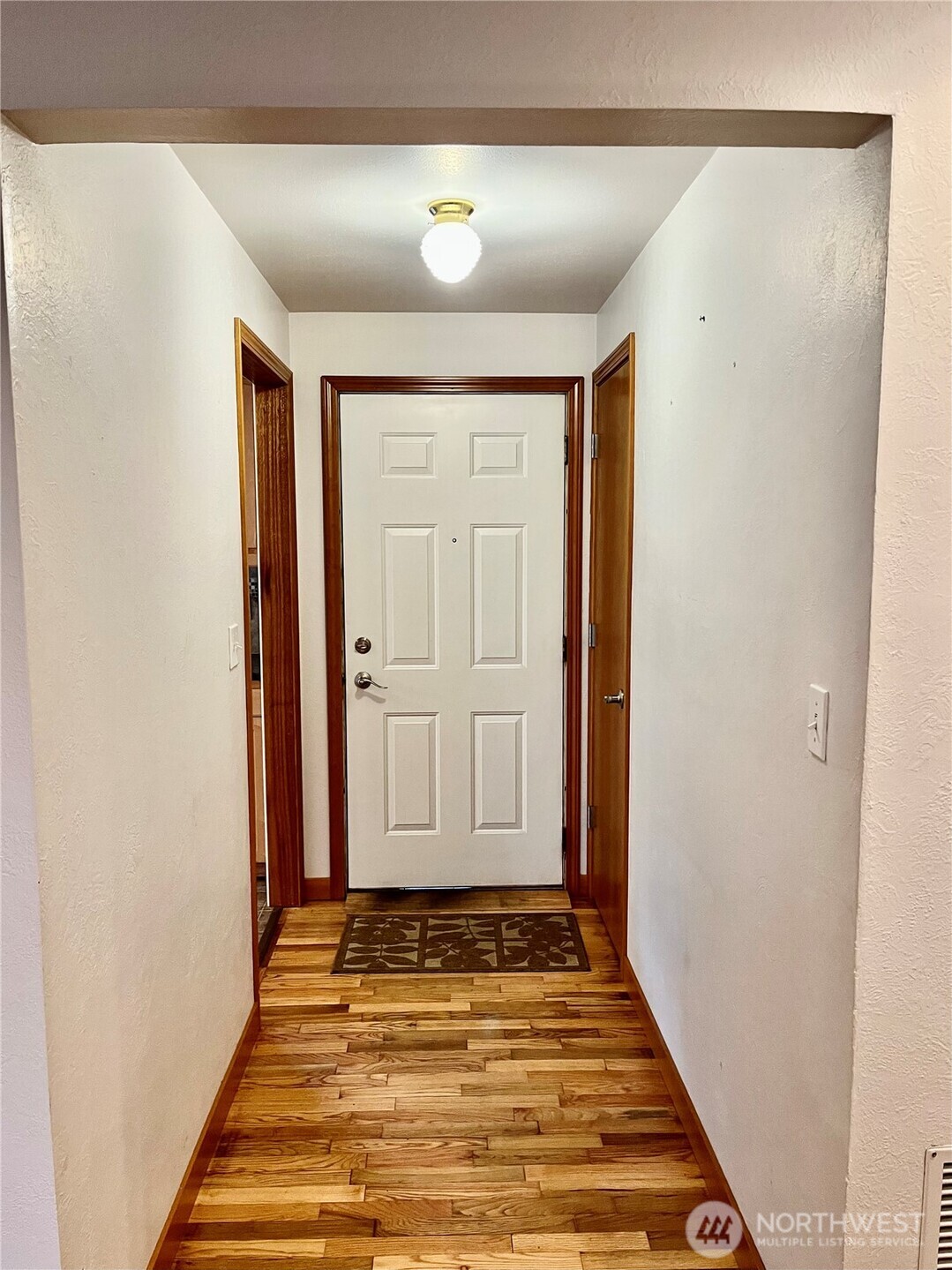 307 X Street , Tumwater, WA 98501