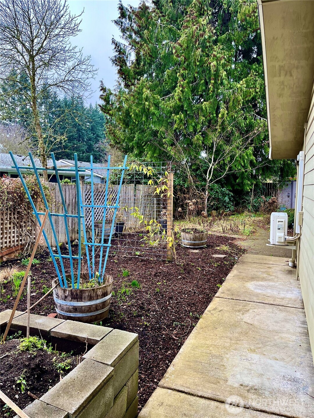 307 X Street , Tumwater, WA 98501