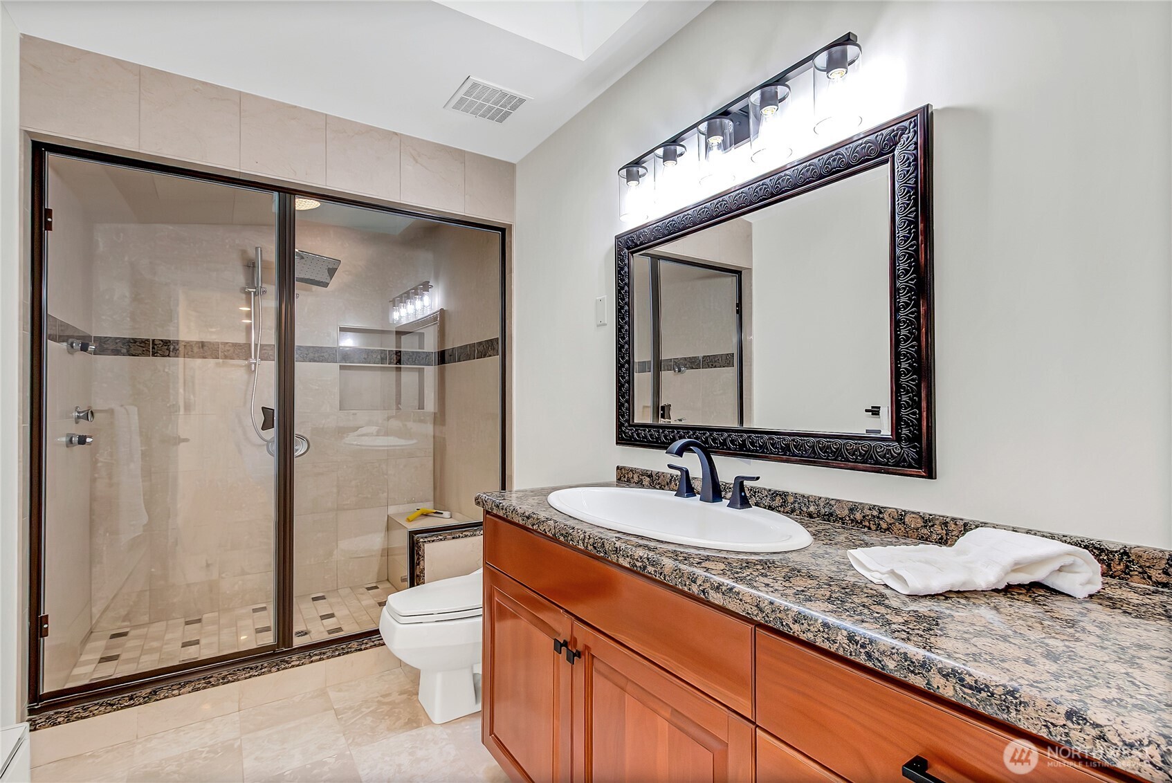 16331 Maplewild Avenue SW, Burien, WA 98166