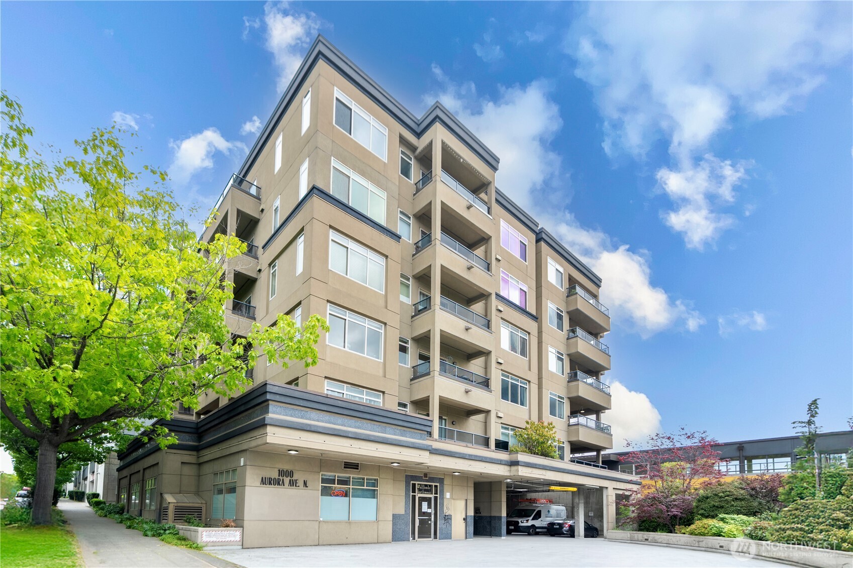 1000 Aurora Avenue N #311, Seattle, WA 98109