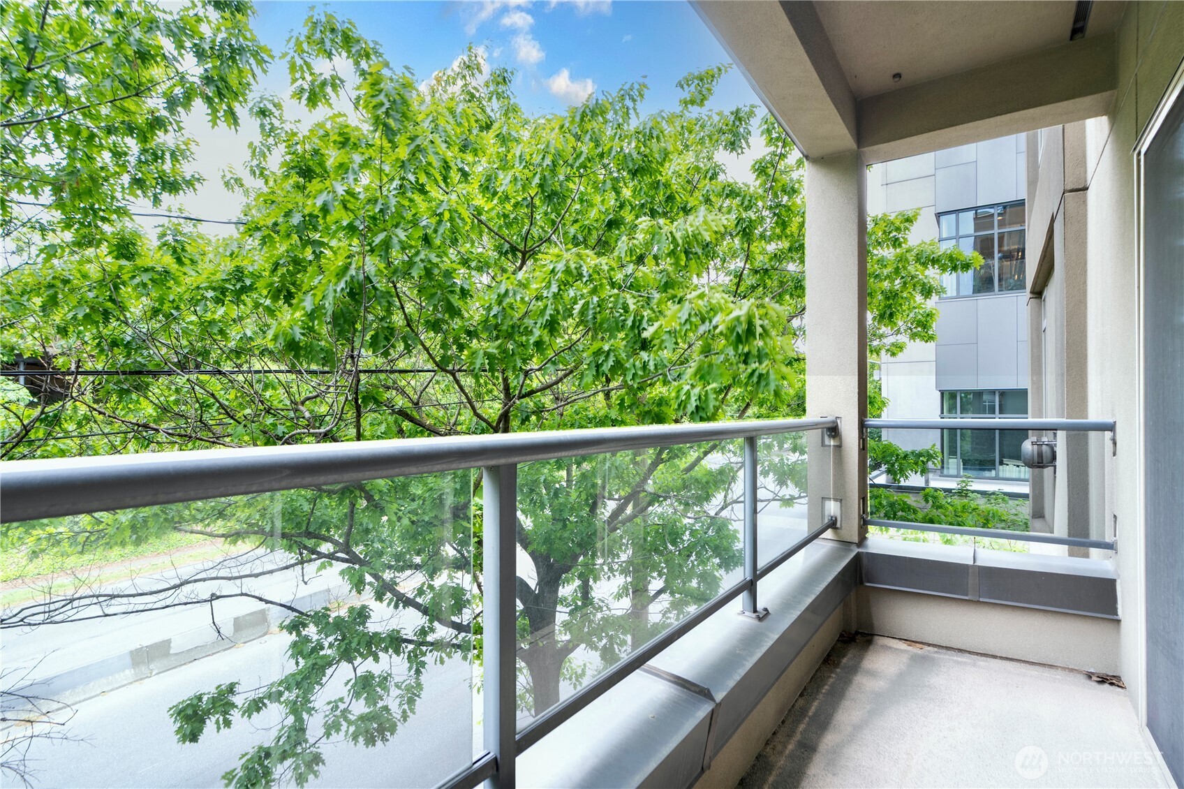 1000 Aurora Avenue N #311, Seattle, WA 98109