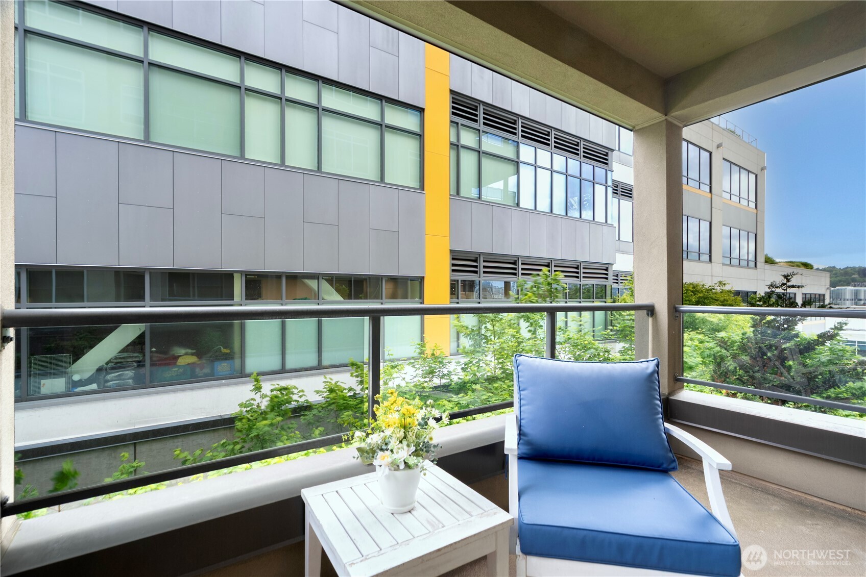 1000 Aurora Avenue N #311, Seattle, WA 98109