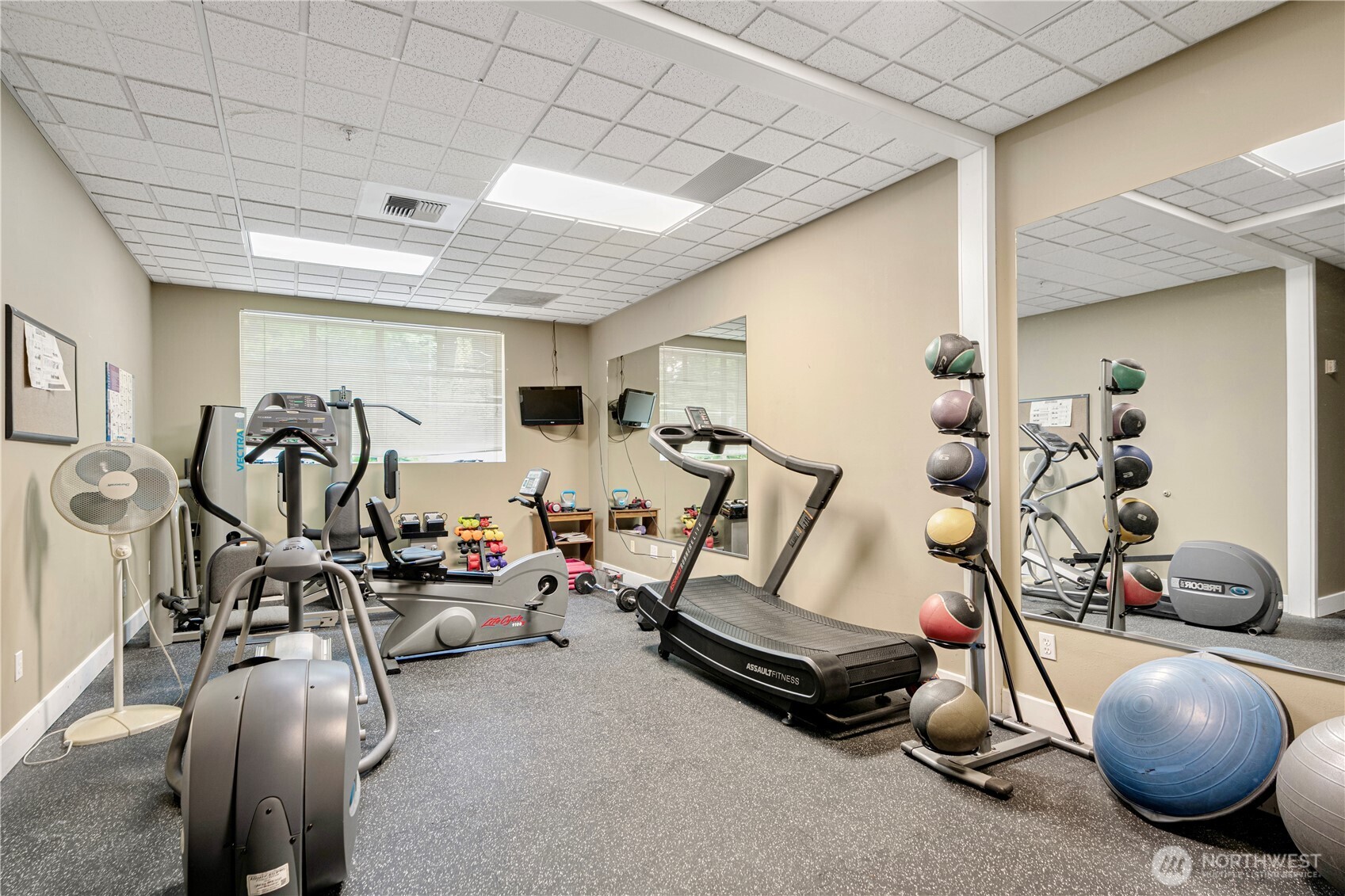 1000 Aurora Avenue N #311, Seattle, WA 98109