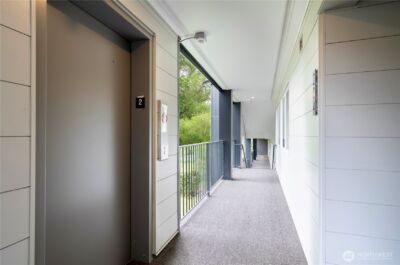 9201 NE Juanita Drive #205, Kirkland, WA 98034 - Photo 5