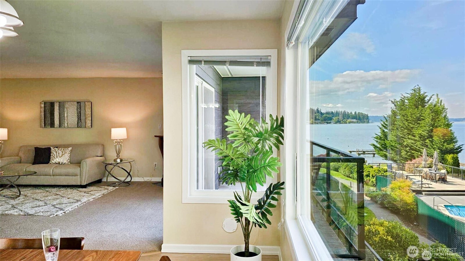 9201 NE Juanita Drive #205, Kirkland, WA 98034