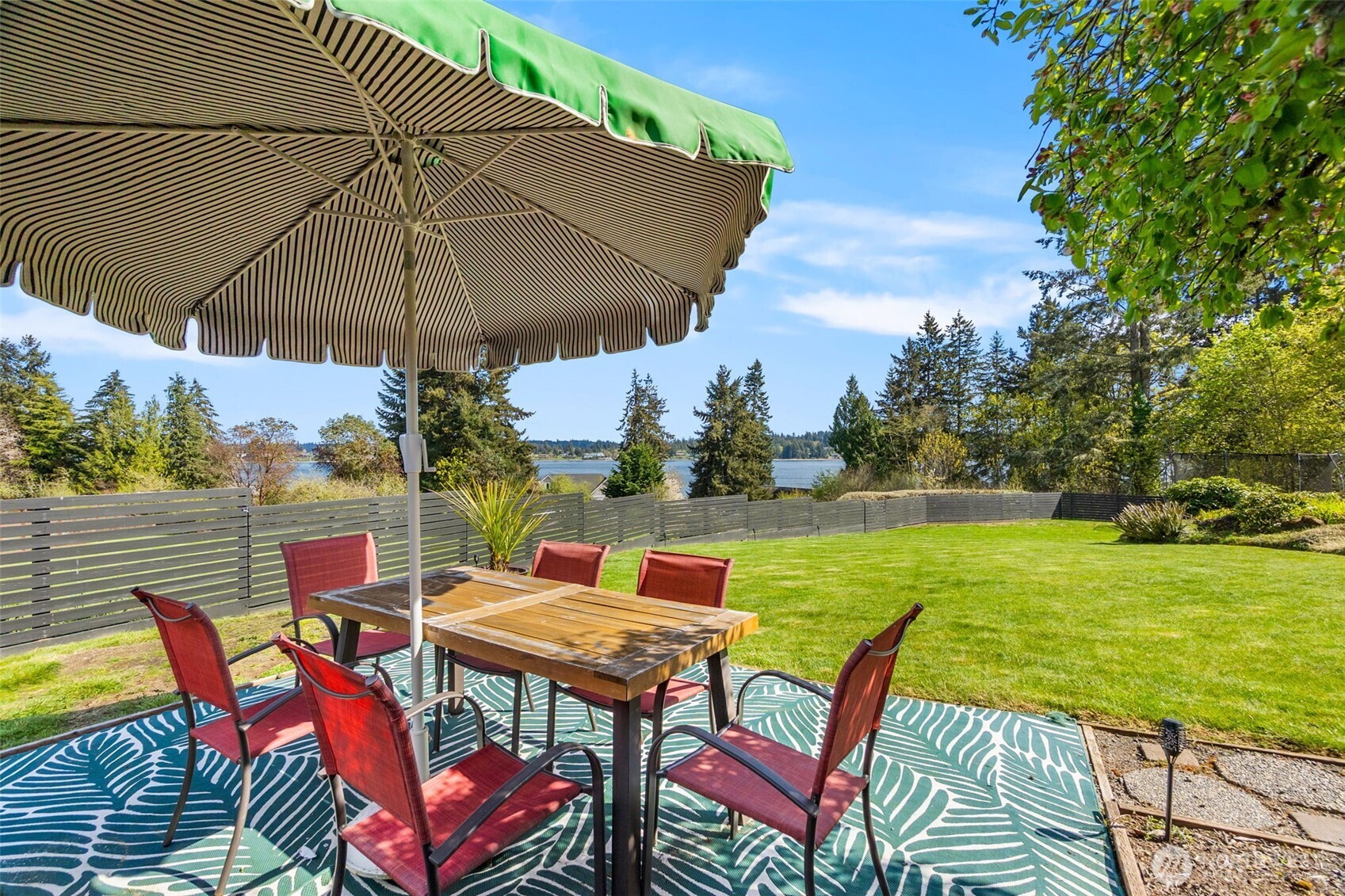 7746 Manzanita Drive NW, Olympia, WA 98502