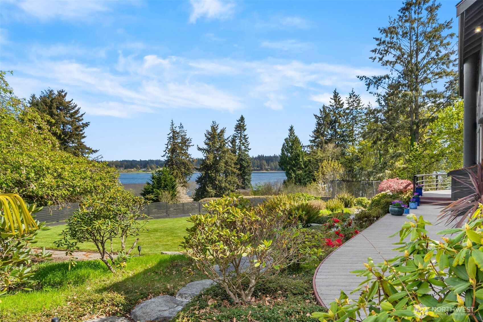 7746 Manzanita Drive NW, Olympia, WA 98502