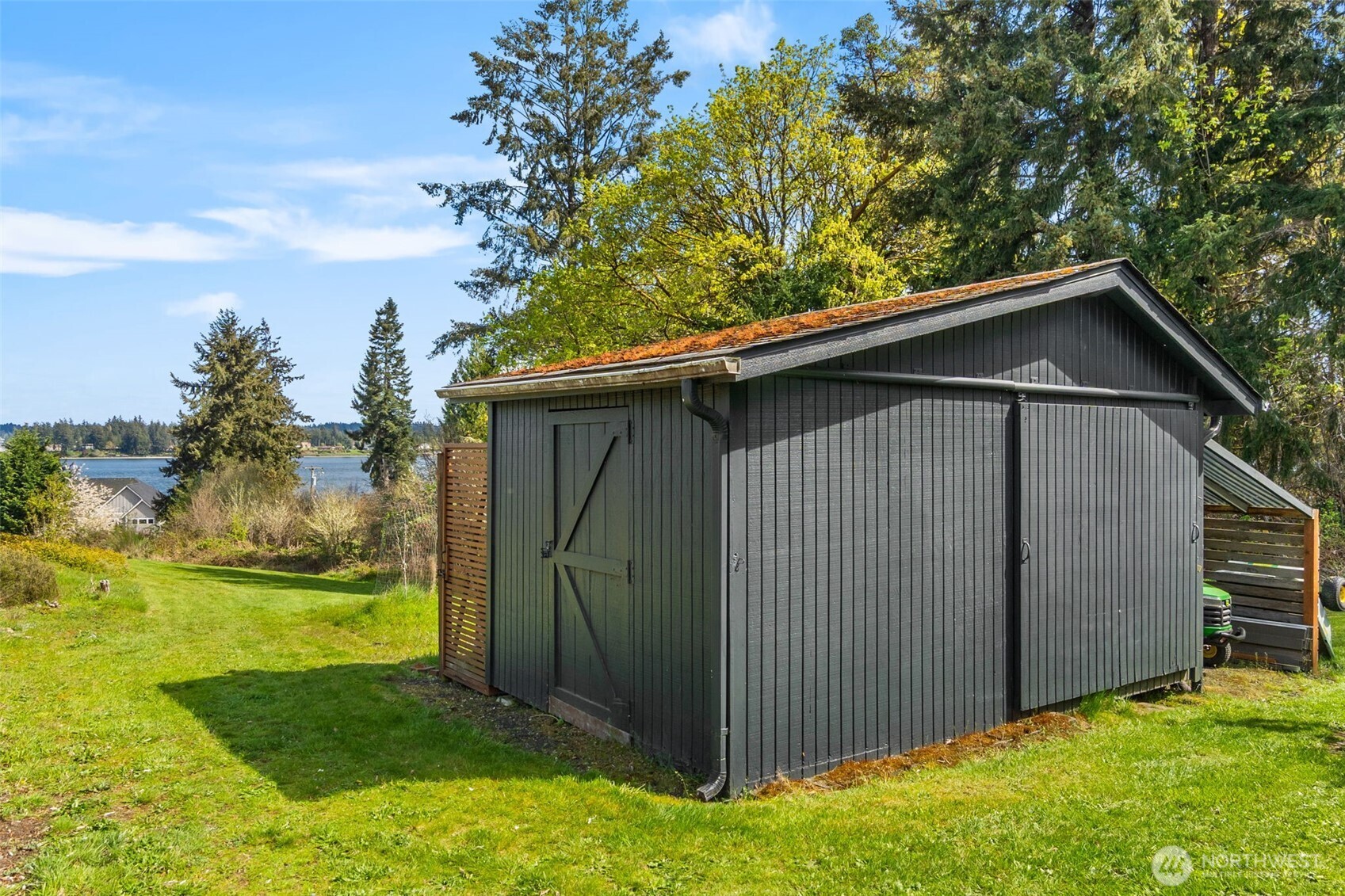 7746 Manzanita Drive NW, Olympia, WA 98502