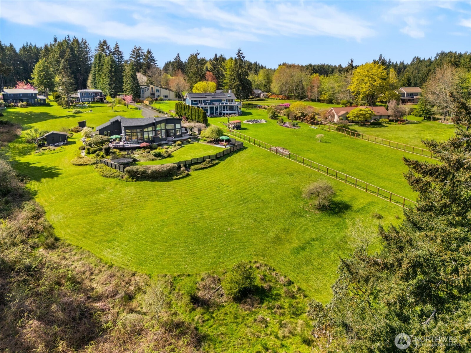 7746 Manzanita Drive NW, Olympia, WA 98502