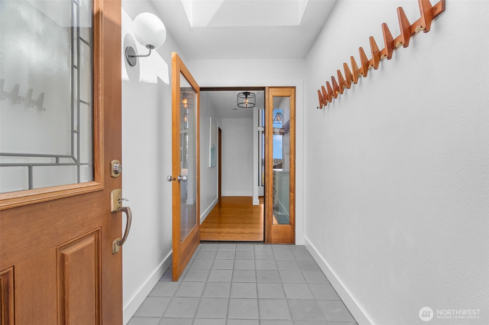 7746 Manzanita Drive NW, Olympia, WA 98502