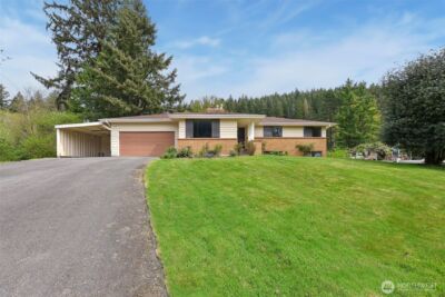 620 SE Kramer Place , Issaquah, WA 98027 - Photo 1