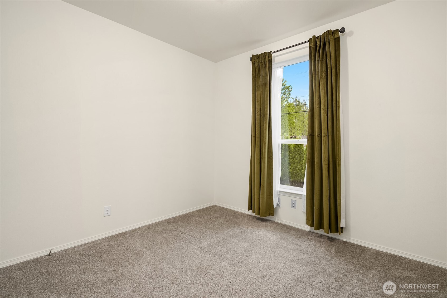 700 May Creek Road , Gold Bar, WA 98251