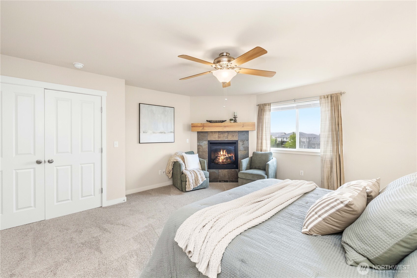 25499 SE 274th Place , Maple Valley, WA 98038