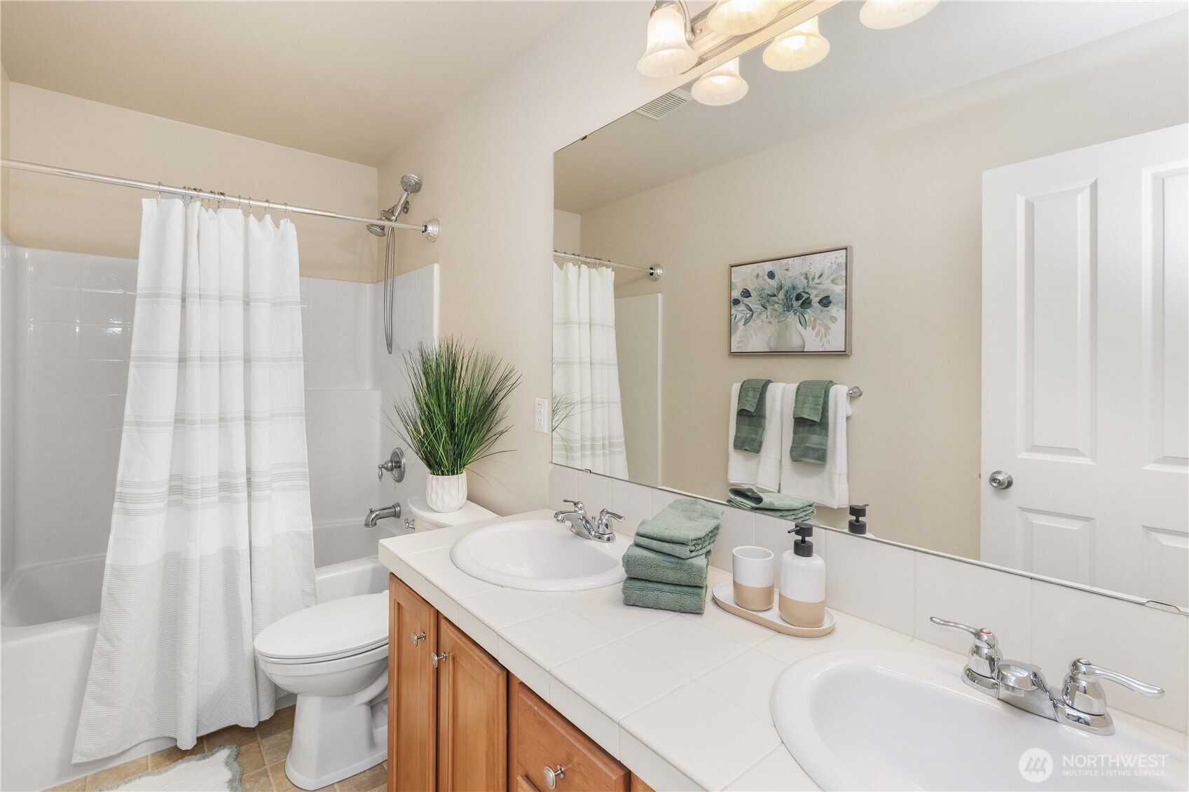 25499 SE 274th Place , Maple Valley, WA 98038