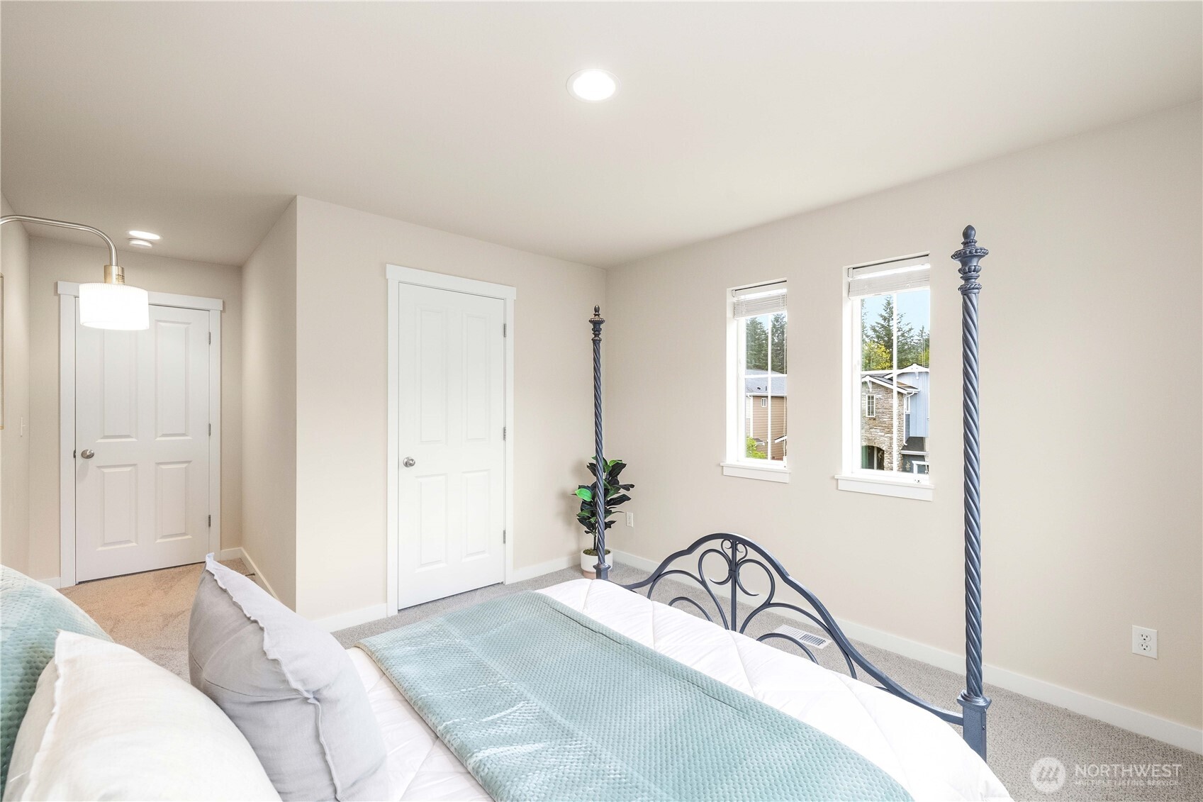 25499 SE 274th Place , Maple Valley, WA 98038