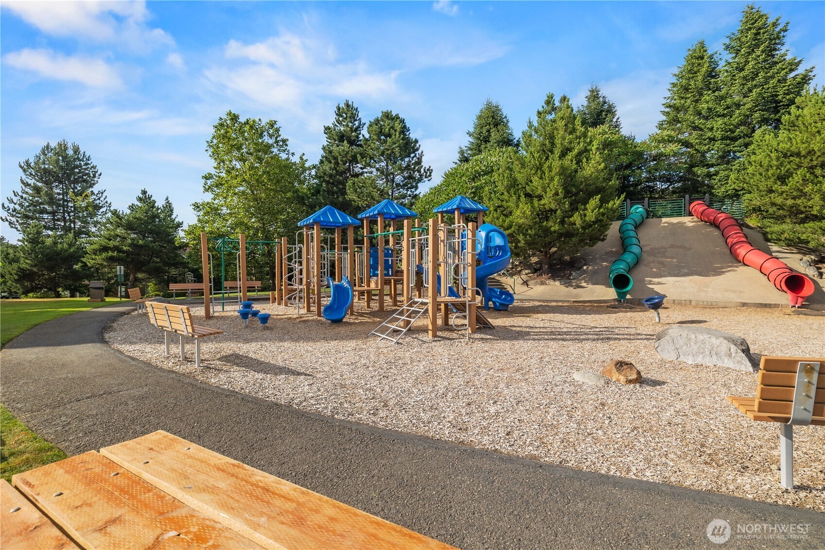 25499 SE 274th Place , Maple Valley, WA 98038