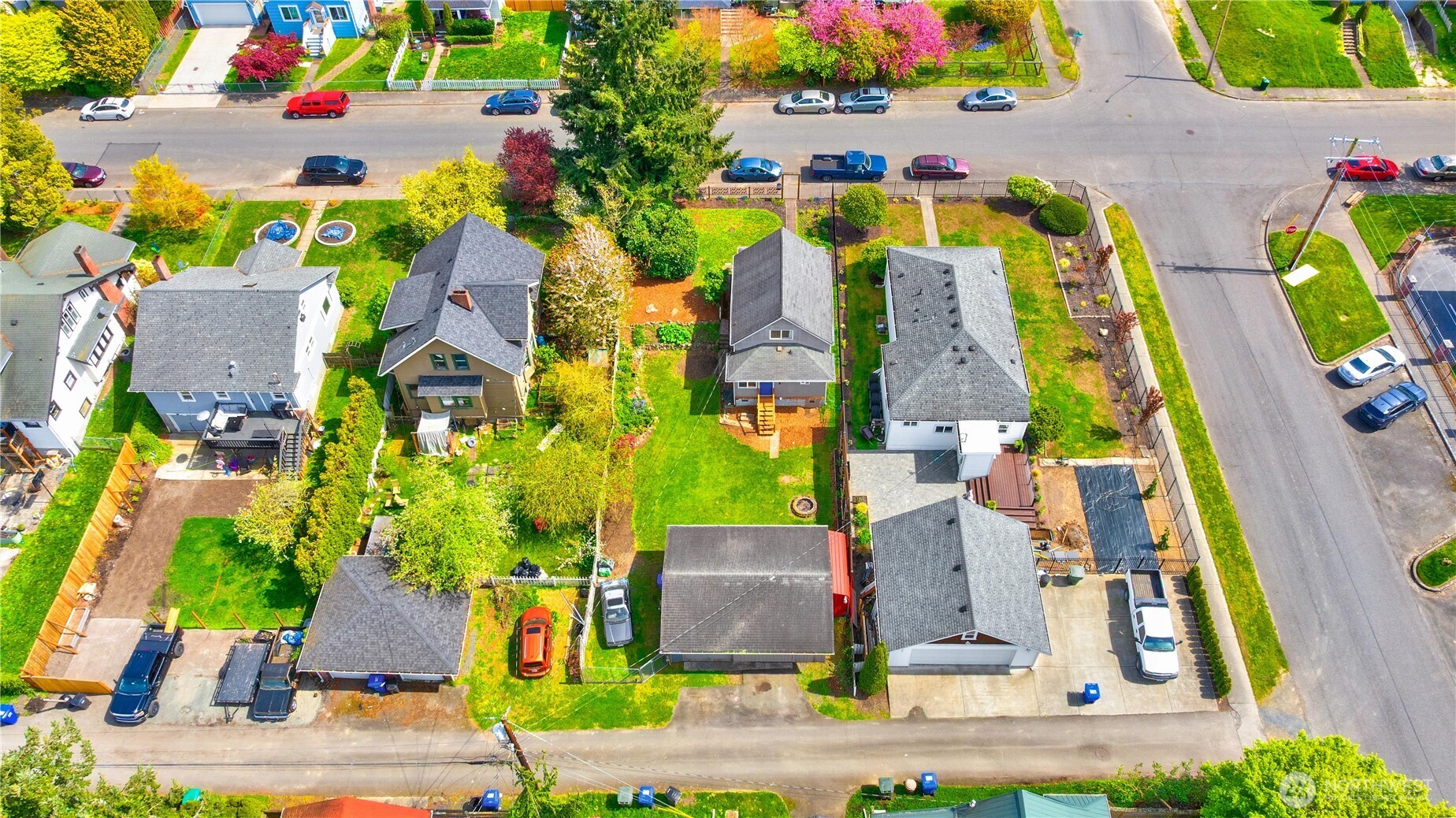 1628 Oakes Ave , Everett, WA 98201