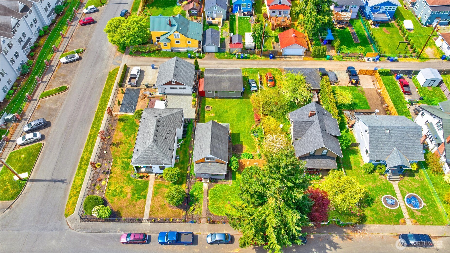 1628 Oakes Ave , Everett, WA 98201