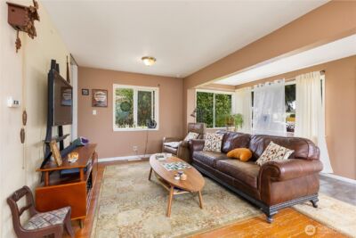 1628 Oakes Ave , Everett, WA 98201 - Photo 5