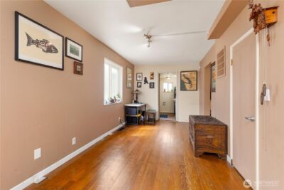 1628 Oakes Ave , Everett, WA 98201 - Photo 8