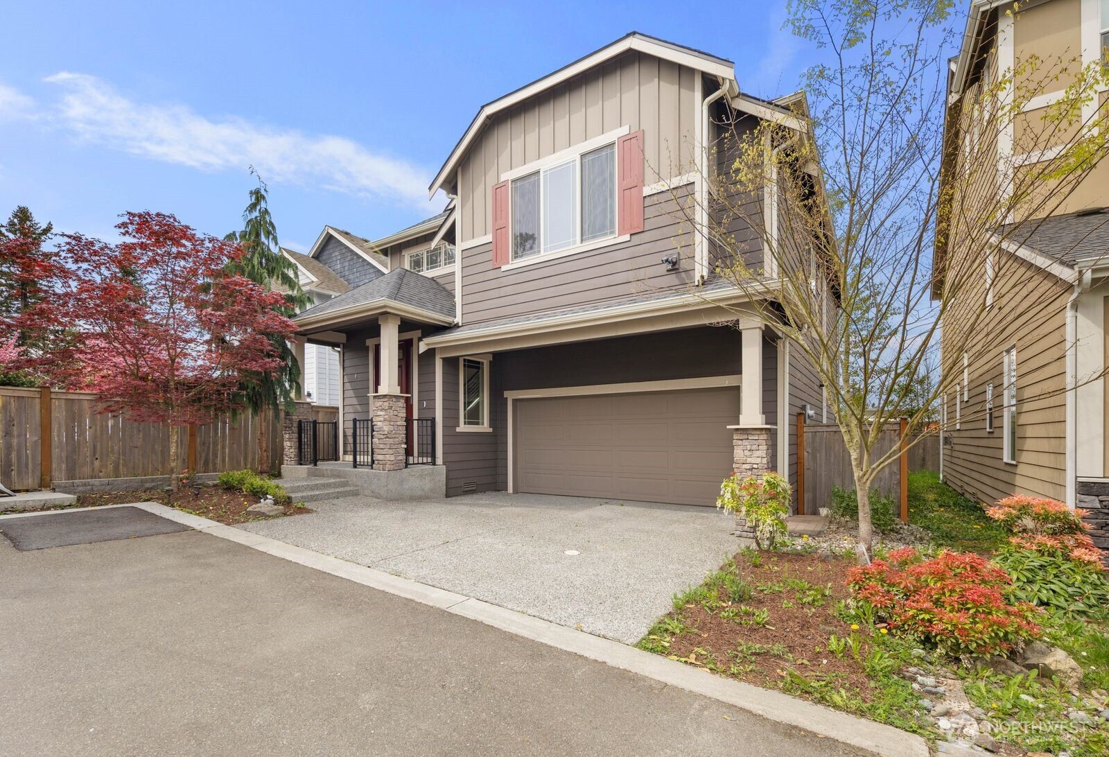 20420 5th Avenue W, Lynnwood, WA 98036