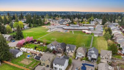20420 5th Avenue W, Lynnwood, WA 98036 - Photo 3