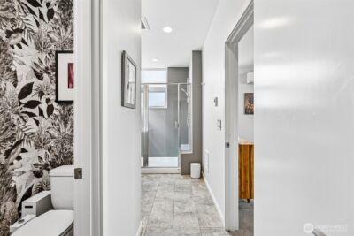4306 Evanston Avenue N, Seattle, WA 98103 - Photo 20