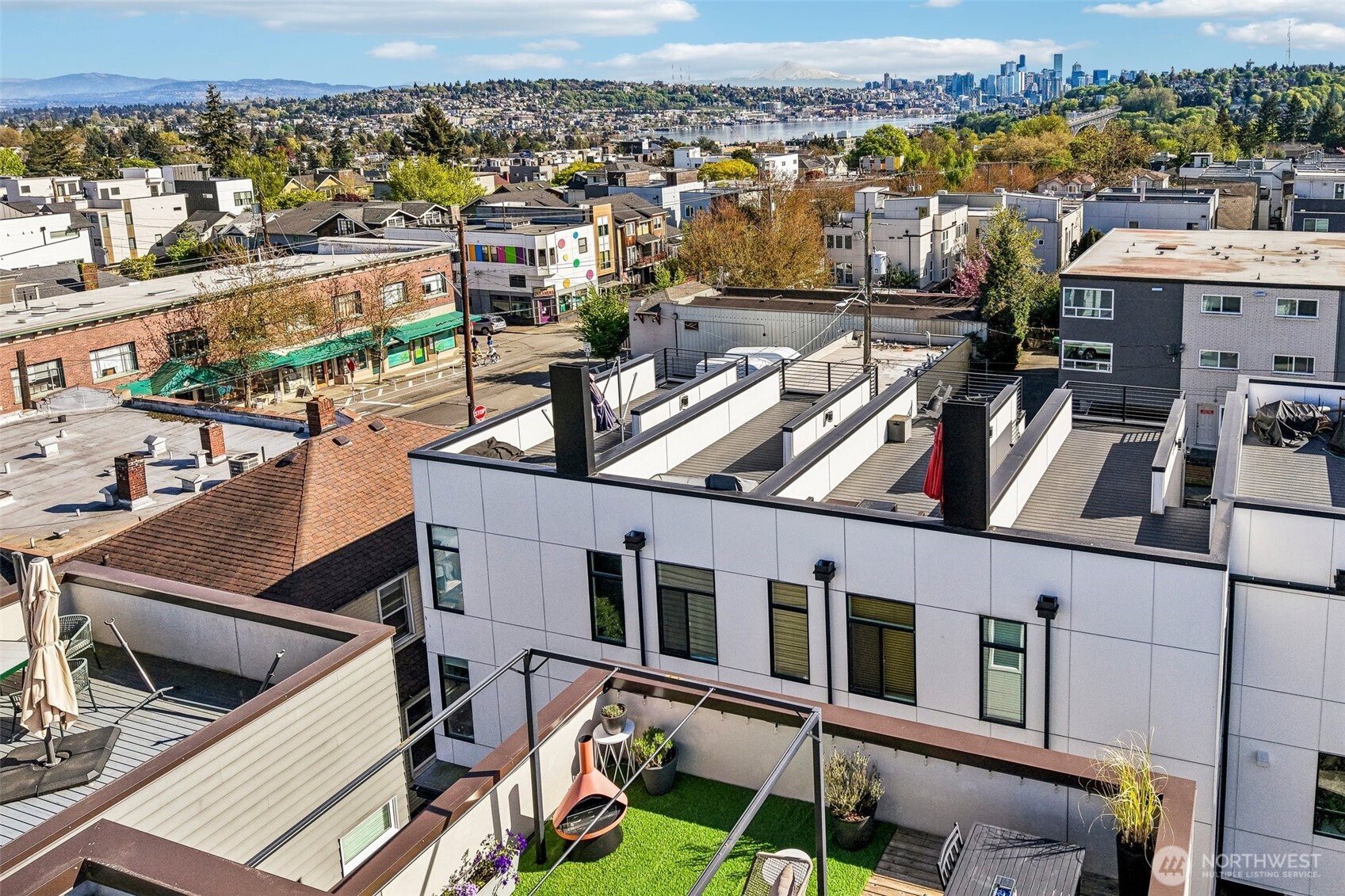 4306 Evanston Avenue N, Seattle, WA 98103